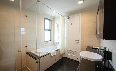 Mayfair Suites – Photos 3