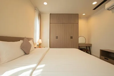 Mayfair Suites – Photos 12